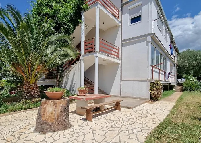 Apartment Davor Novigrad Istria