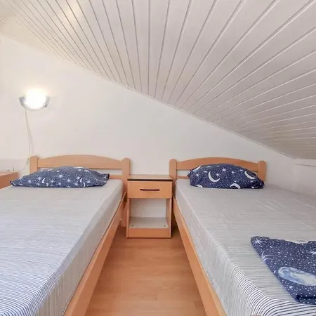 Apartment Davor