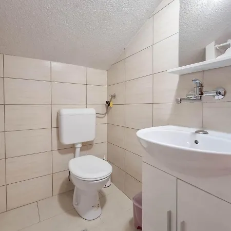 Davor Apartment *